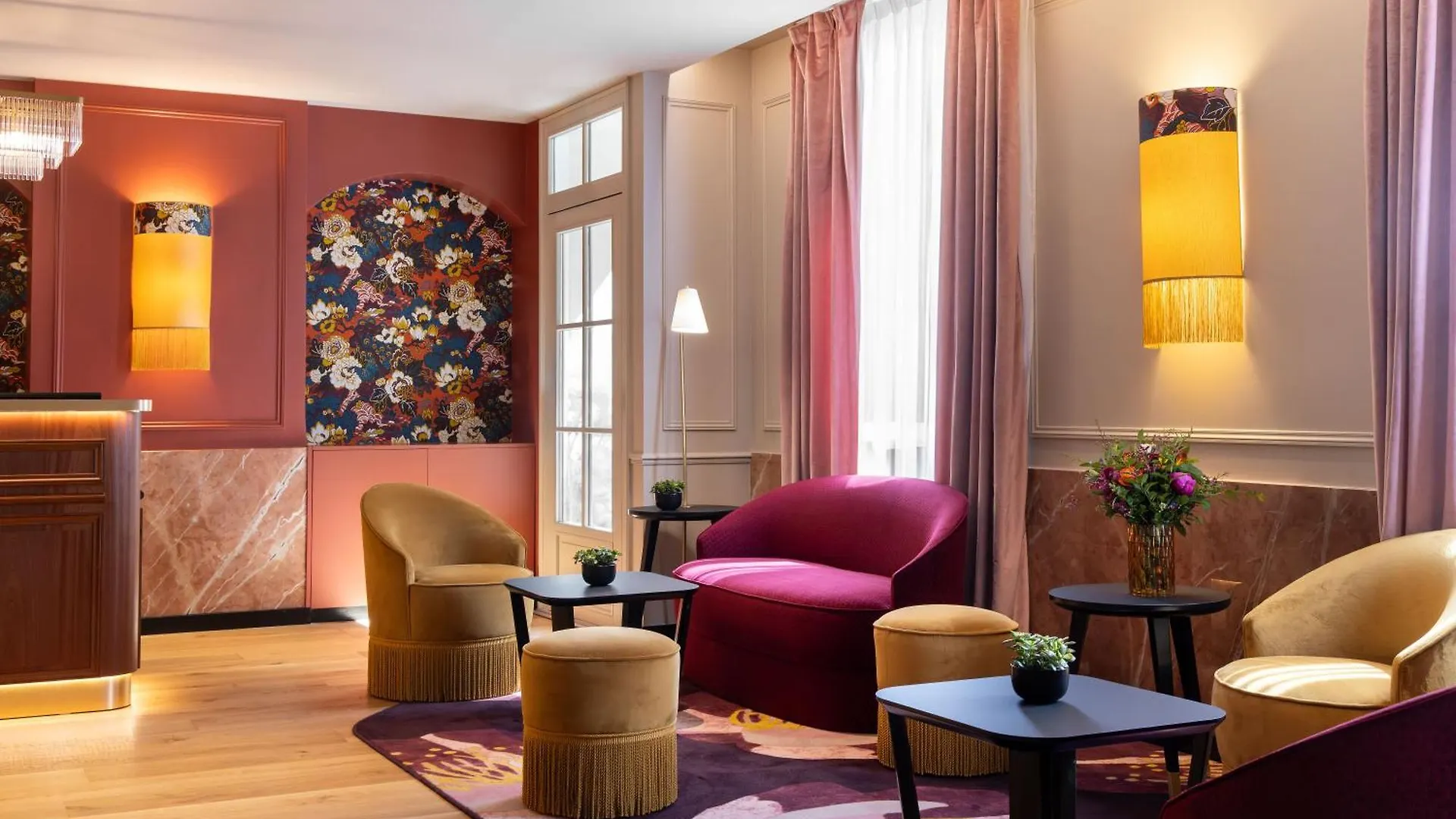 Hotel Mayflower Opera